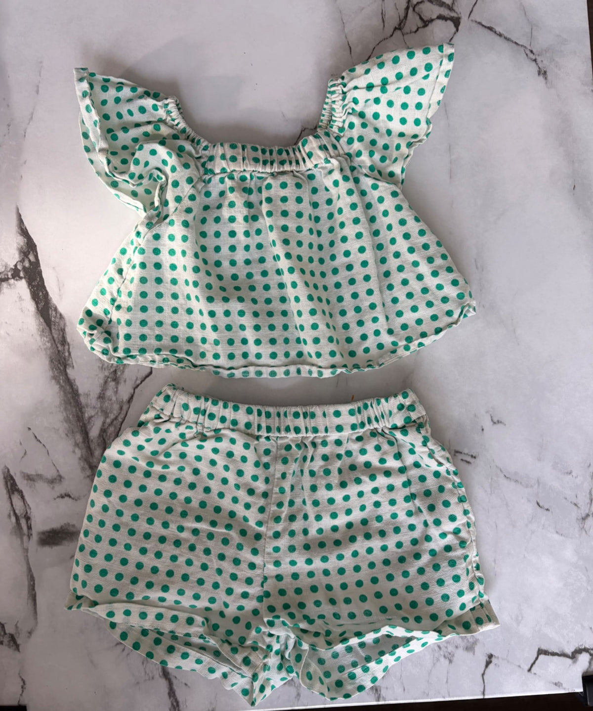 Baby Gap- Green Polka Dot crop and shorts, 18M, VGUC, Kids 18 Month (12-18M)