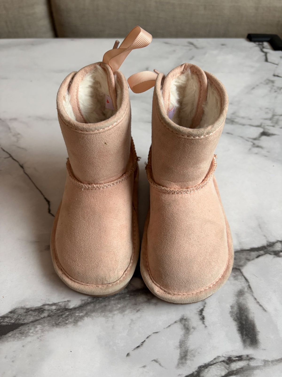 Cozy pink boots- Size 4, Shoes 4 (Baby: 0-12 mth)