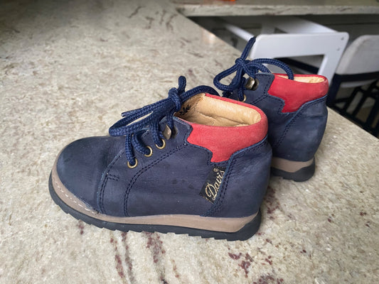 Leather boots, 7T, Shoes 7 (Walkers:12-24 mth)