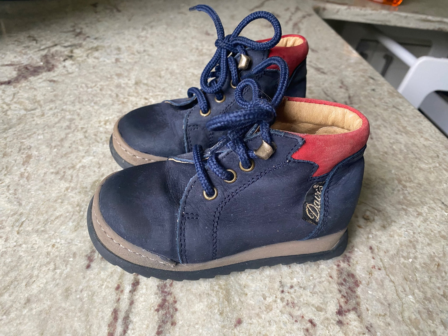 Leather boots, 7T, Shoes 7 (Walkers:12-24 mth)