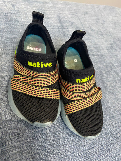 Native Slip On Shoes, 7T MSRP: $65, Shoes 7 (Walkers:12-24 mth)