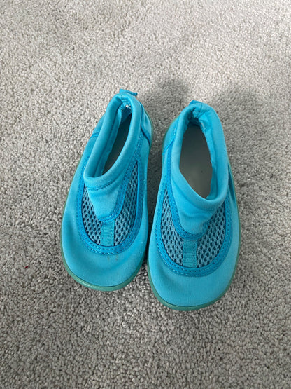 Iplay water shoes, 8T, Shoes 8 (Toddler:2-4yr)