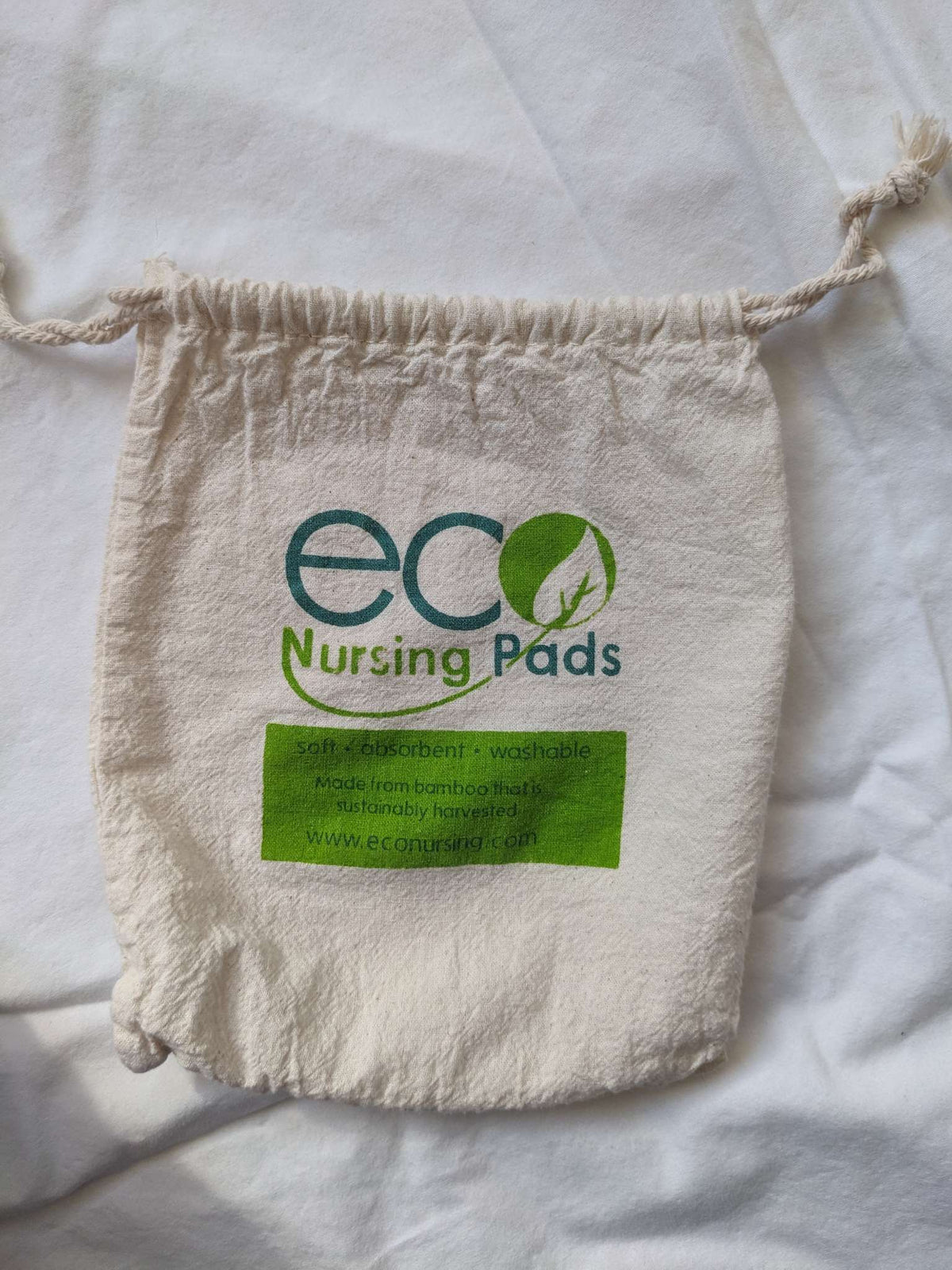 Bamboo reusable nursing pads
