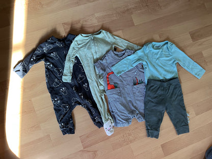 Old Navy, Baby Gap, Carters, Joe Fresh Baby Clothes Bundle Size 3-6 Months Green and Black Toned, Kids 6 Month (3-6M)