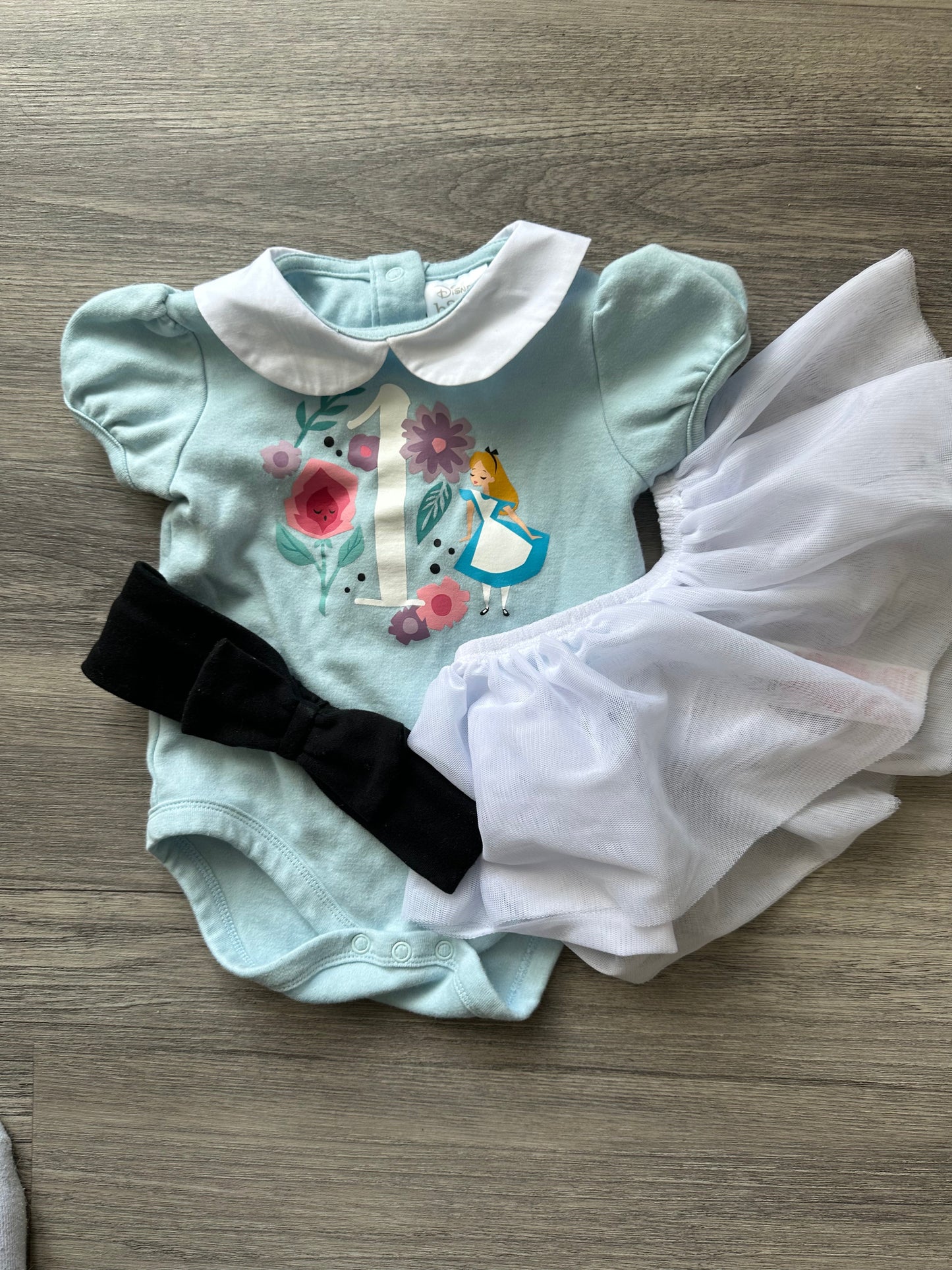 Alice in Wonderland “1” set, 12-18months, Kids 18 Month (12-18M)
