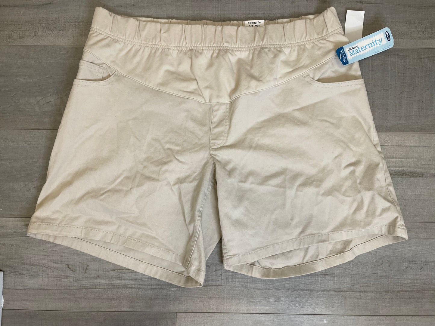 New Old Navy Maternity Shorts Size XL