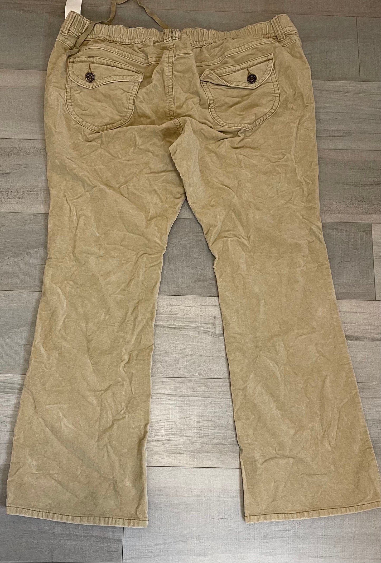 New Old Navy Maternity Pants Size 18