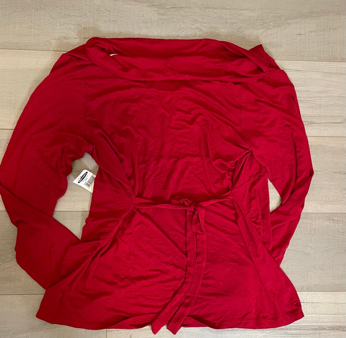 New Old Navy Maternity Top Size XL, Maternity XL (16-18)