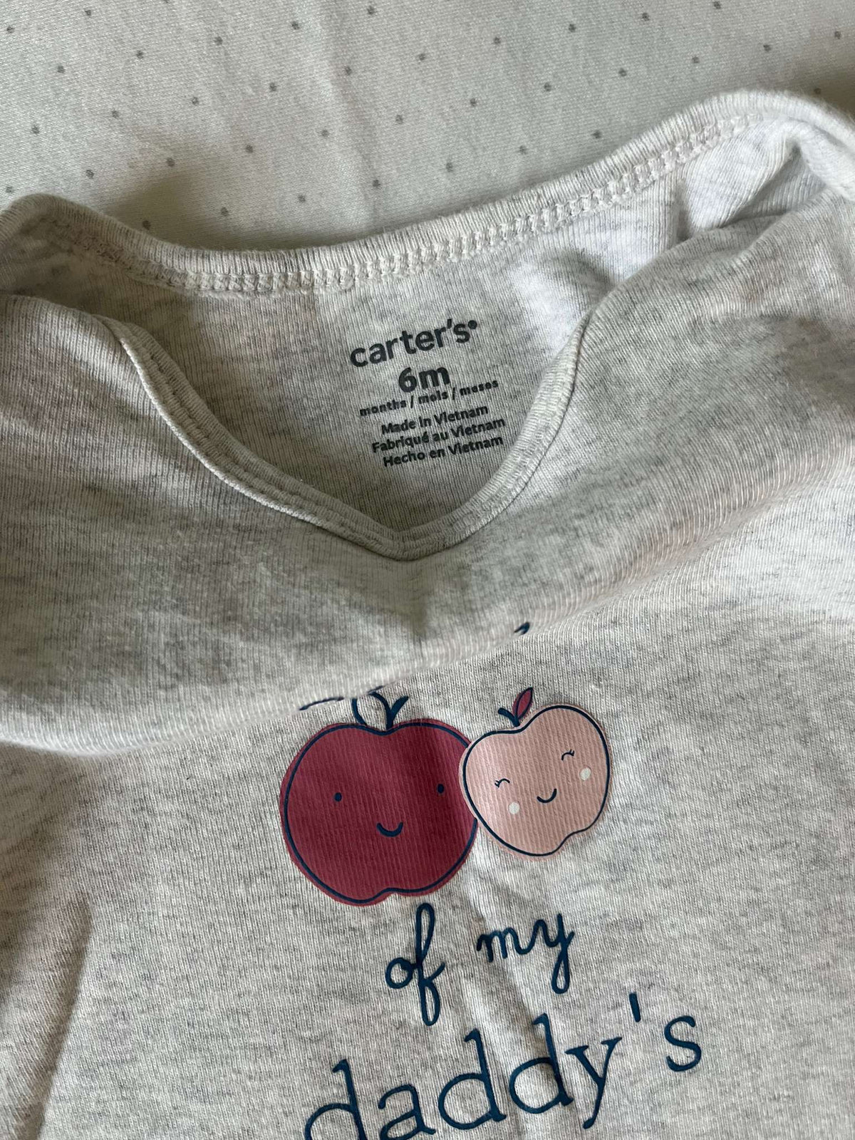 Carter's 'Apple of my Daddy's Eye' Onesie - 6 Months, Kids 6 Month (3-6M)
