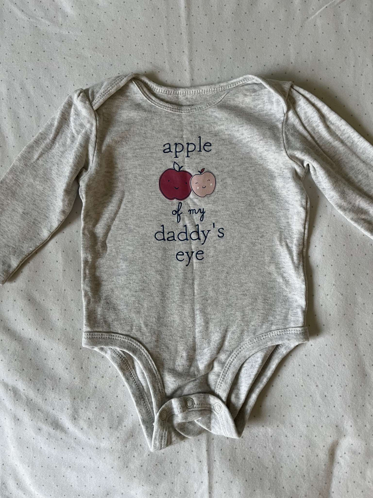 Carter's 'Apple of my Daddy's Eye' Onesie - 6 Months, Kids 6 Month (3-6M)
