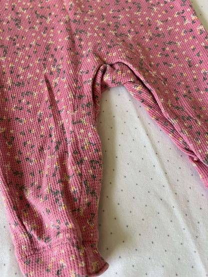 Old Navy Petite Floral Print Waffle Onesie - Baby Girl 6-12 months, Kids 12 Month (9-12M)