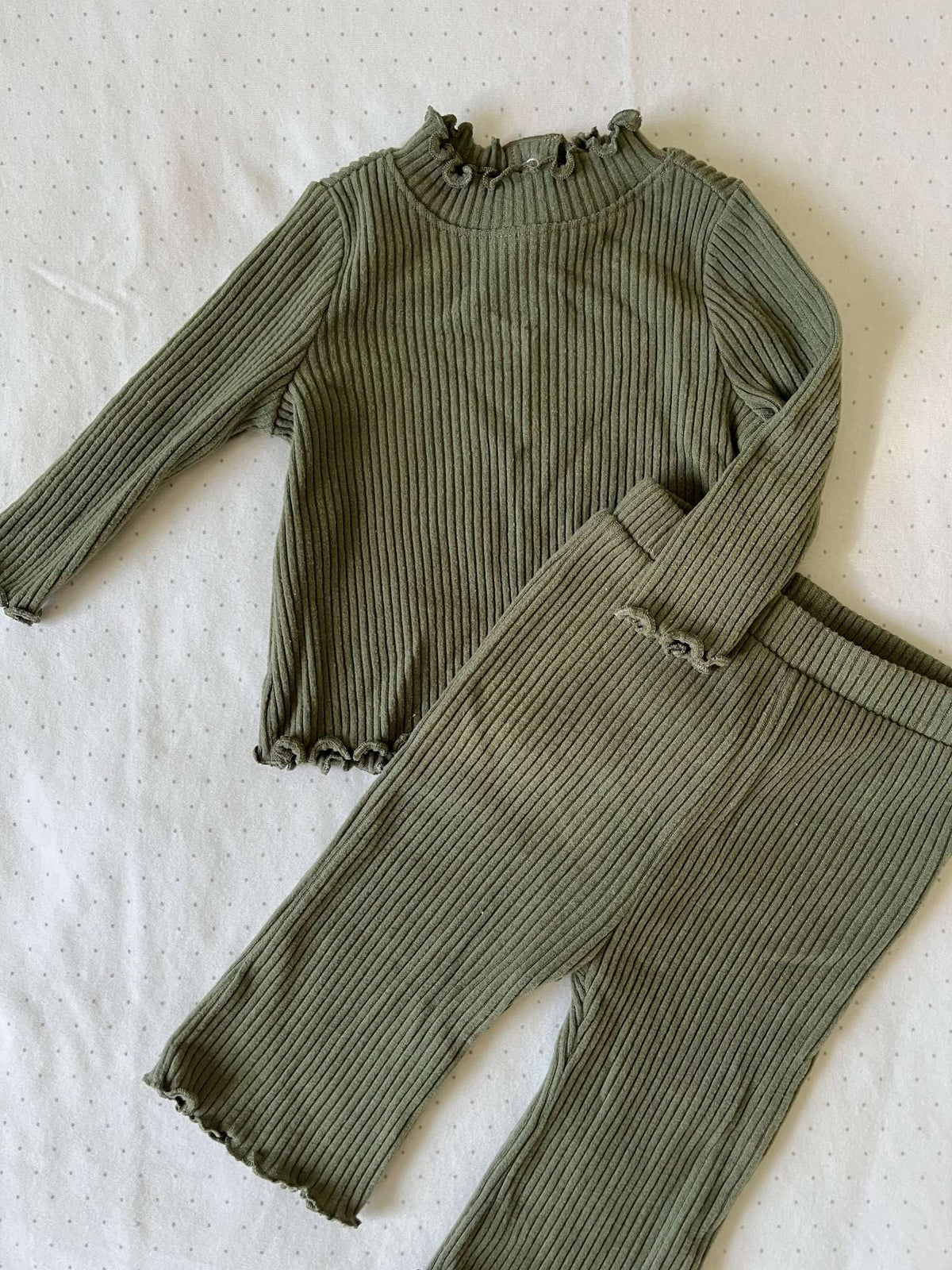 Old Navy Olive Green Two Piece Soft Ribbed Outfit - 0-3 months, Kids 3 Month (0-3M)
