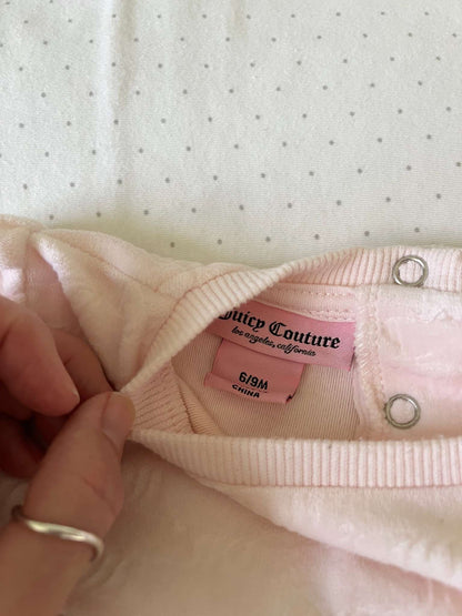 Juicy Couture Two Piece Velour Pink Sweatsuit - Baby Girl 6-9 months, Kids 9 Month (6-9M)