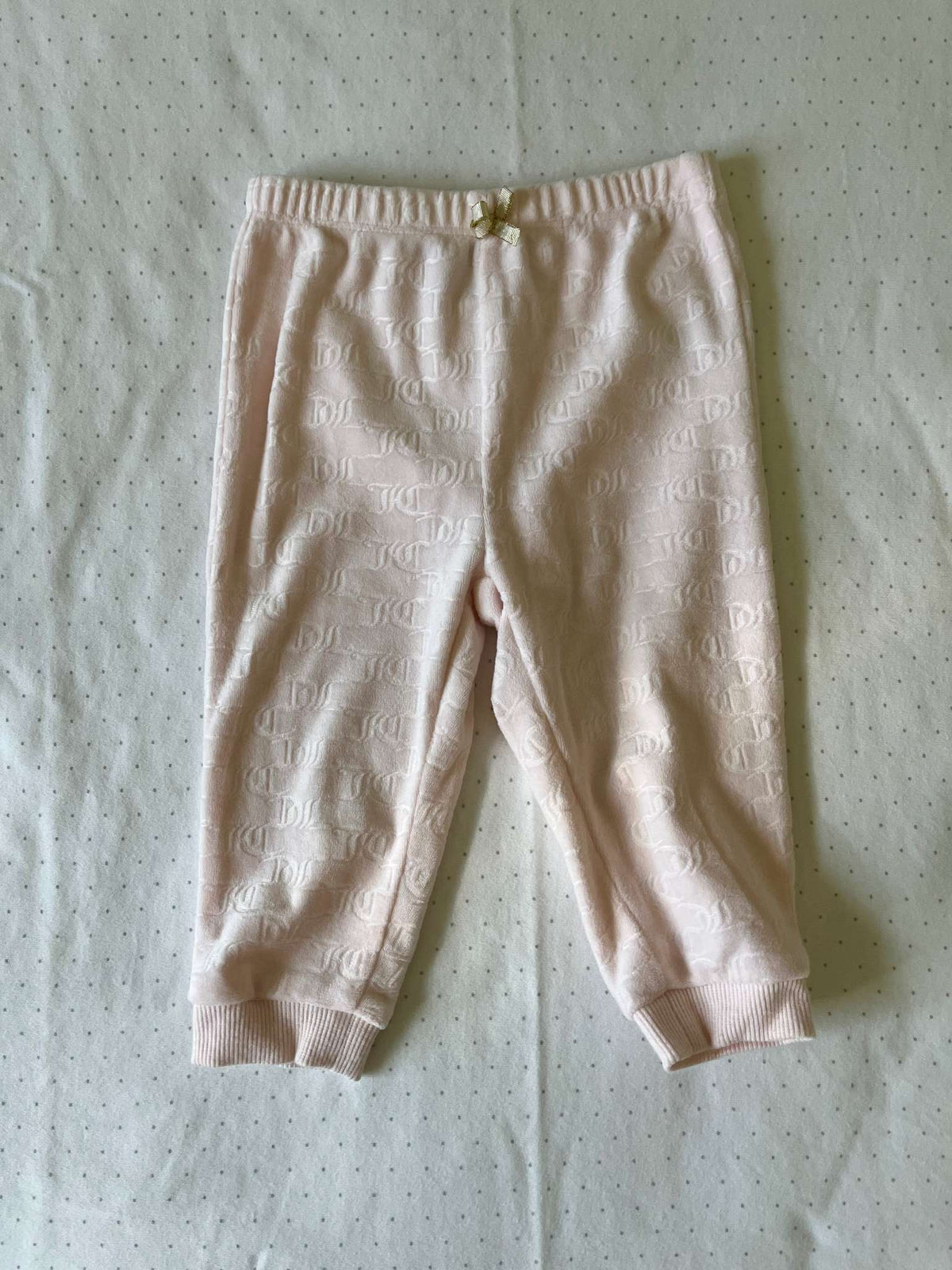 Juicy Couture Two Piece Velour Pink Sweatsuit - Baby Girl 6-9 months, Kids 9 Month (6-9M)