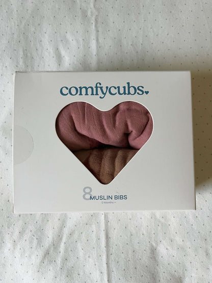 Comfycubs 8 pack of Muslin Bibs NEW IN BOX MSRP $30