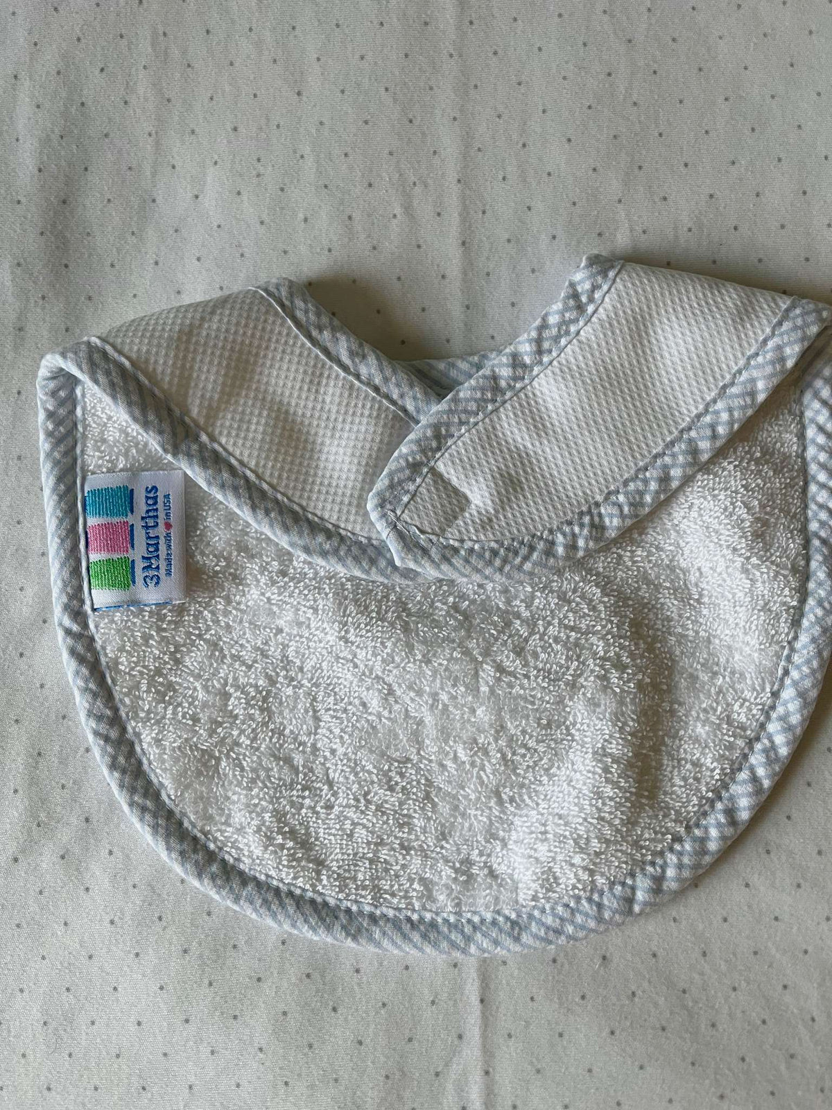 3 Marthas Fuzzy Lamp Bib NWOT