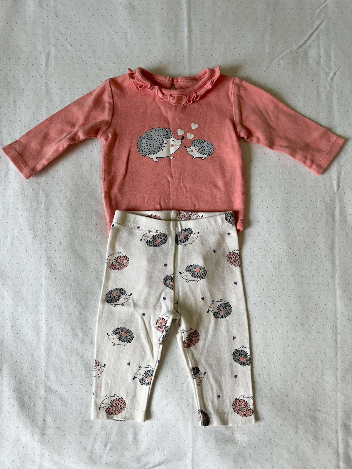 Pekkle Two Piece Hedgehog Outfit - Baby Girl 3 months, Kids 3 Month (0-3M)