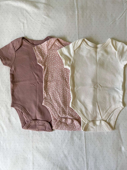 Old Navy Set of 3 Onesies - Baby Girl 3-6 months, Kids 6 Month (3-6M)