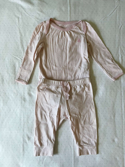 Baby Gap Two Piece Organic Cotton Set - Baby Girl 3-6 months, Kids 6 Month (3-6M)