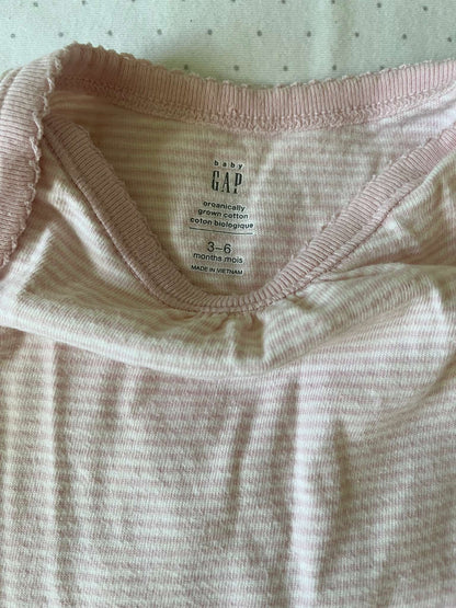 Baby Gap Two Piece Organic Cotton Set - Baby Girl 3-6 months, Kids 6 Month (3-6M)