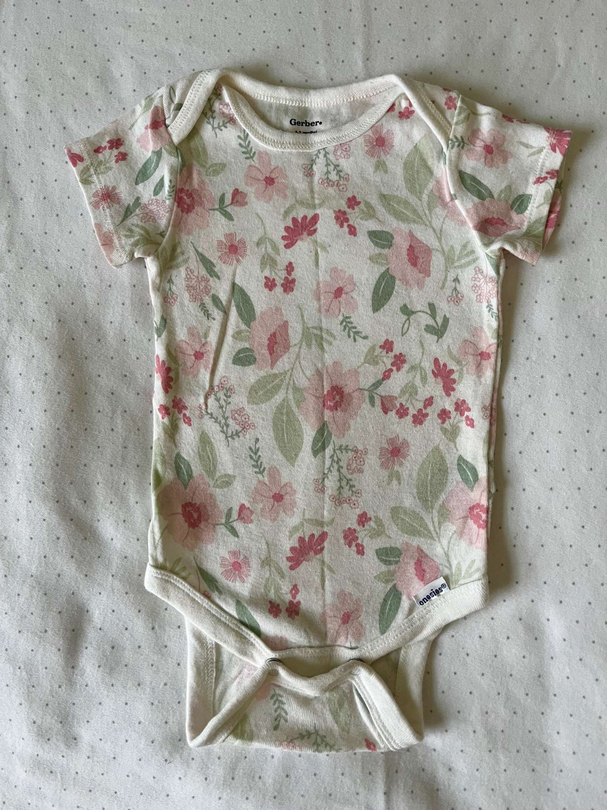 Gerber Baby Set of Two Floral Onesies - Baby Girl 0-3 months, Kids 3 Month (0-3M)