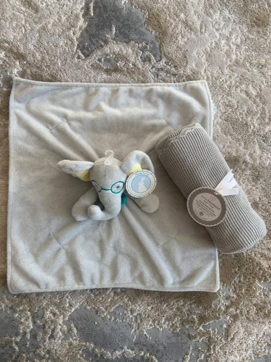 Honey Bunny cuddle pals- light grey elephant blanket + Piccolo Bambino light grey knitted baby blanket