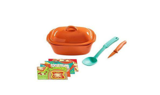 Pampered Chef Kid's Covered Baker Set, brand new in box, MSRP $95