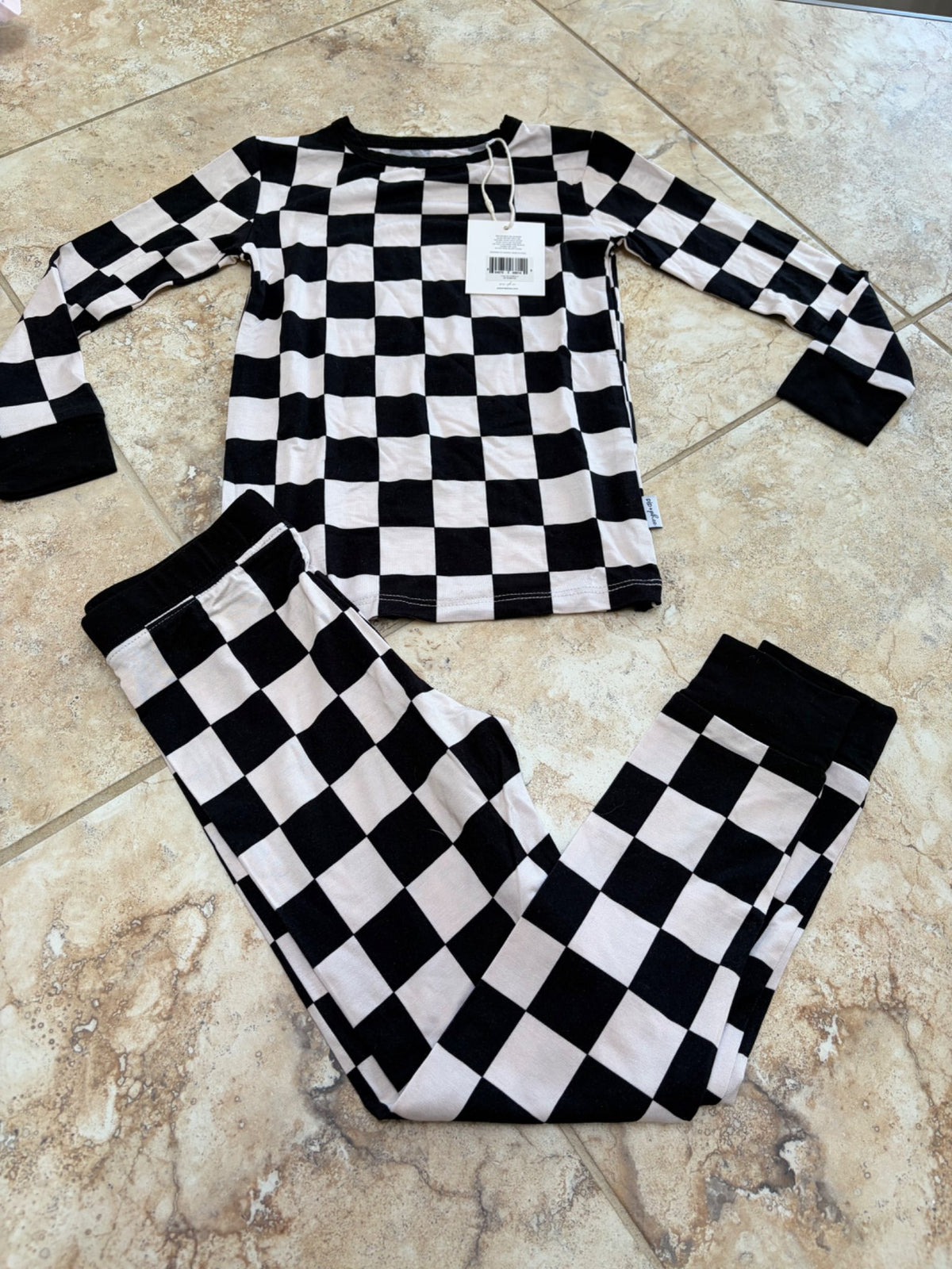 Pip and Phee checkered pyjamas brand new, Kids 2T