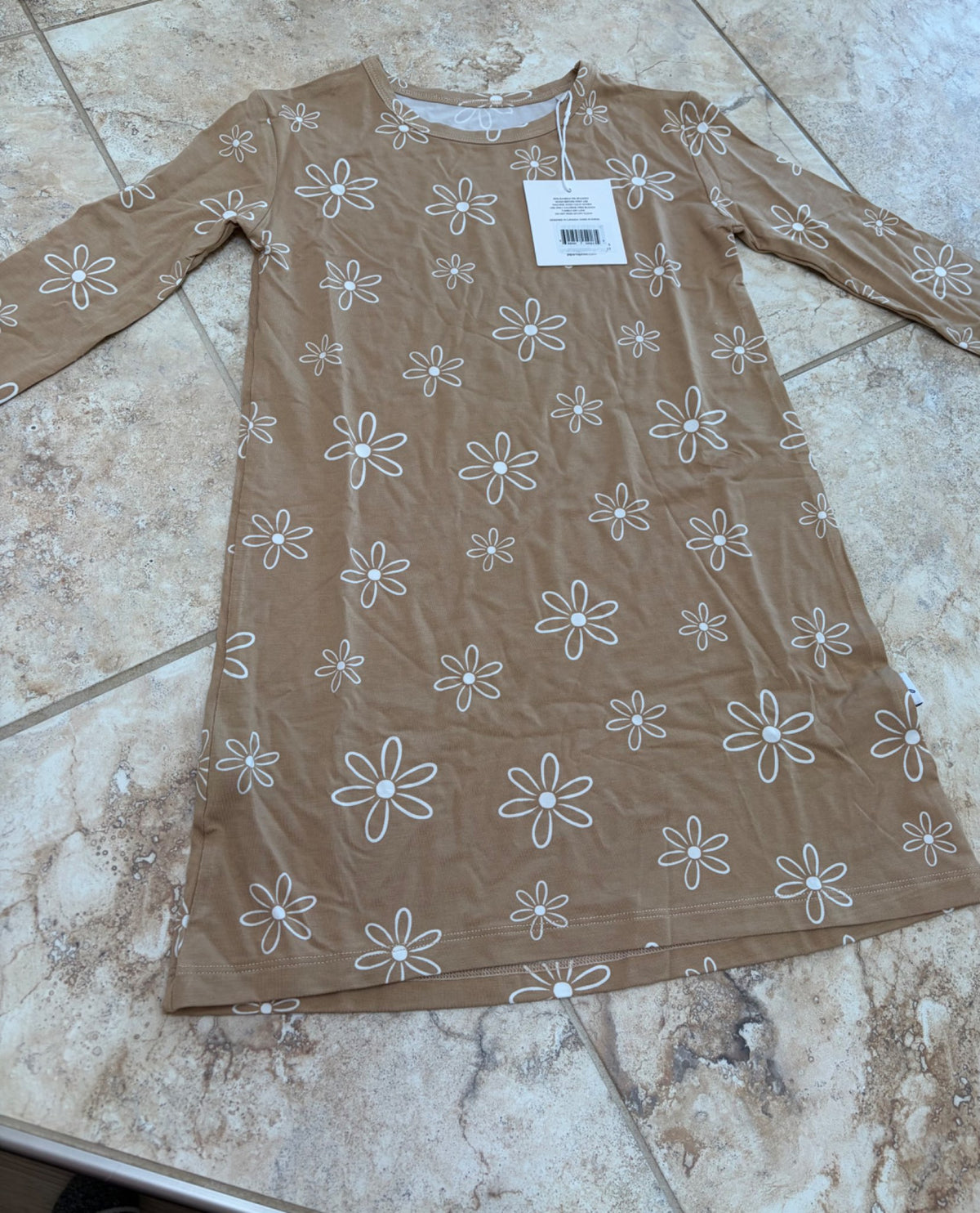 Brand new pip and Phee floral nightie , Kids 6/6X