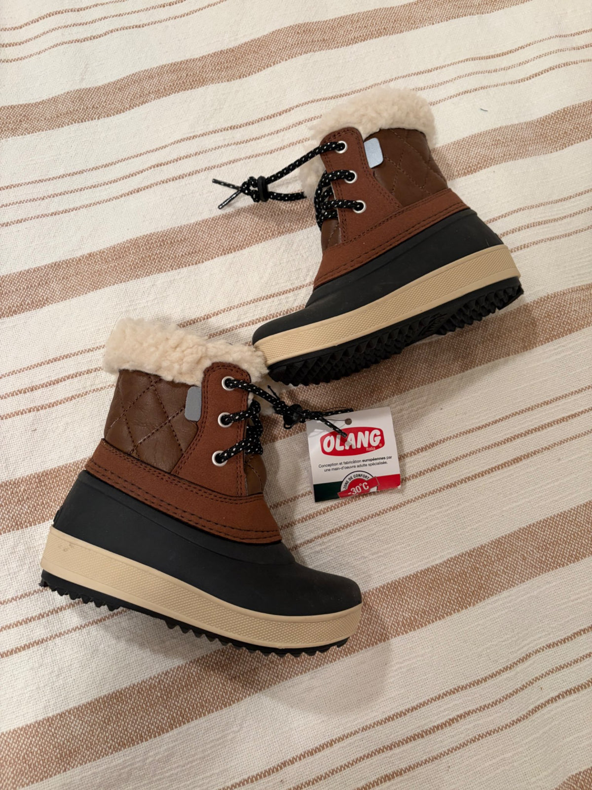 Brand New Olang boots, Shoes 8.5 (Toddler:2-4yr)
