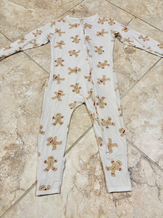 Bambi and Birdie Gingerbread Christmas sleeper, Kids 24 Month (18-24M)