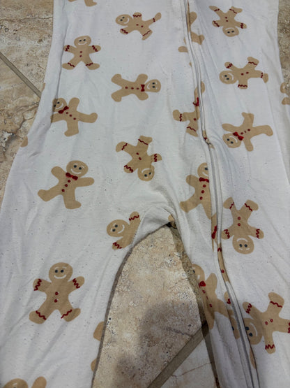 Bambi and Birdie Gingerbread Christmas sleeper, Kids 24 Month (18-24M)