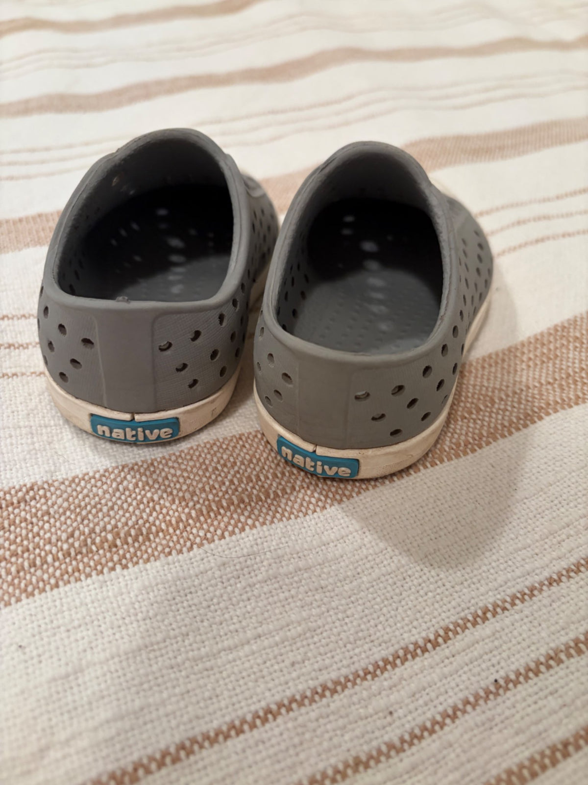 Grey Natives c5, Shoes 5 (Walkers:12-24 mth)