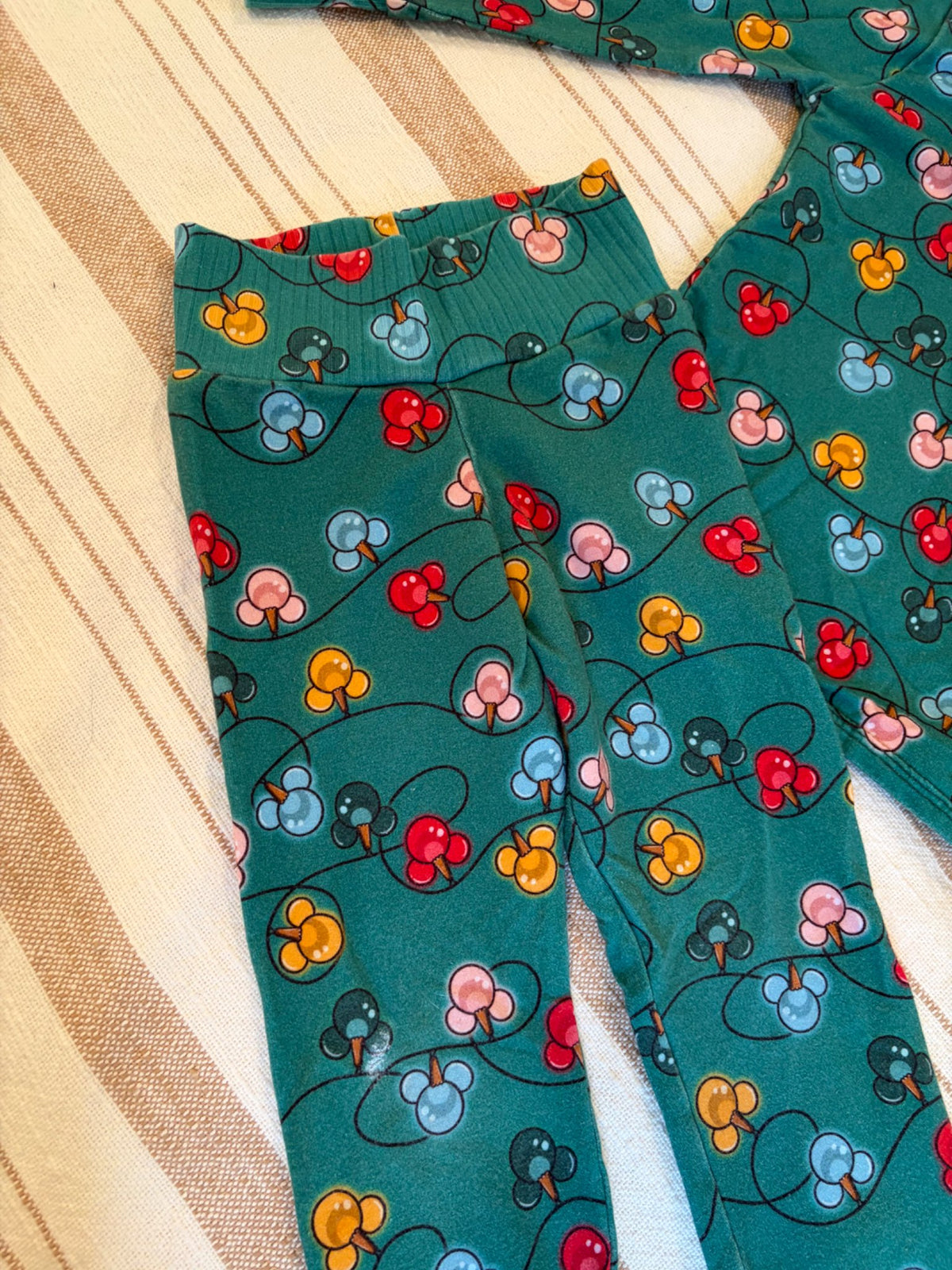 Audrey + Biscotti Co handmade Christmas set , Kids 3T