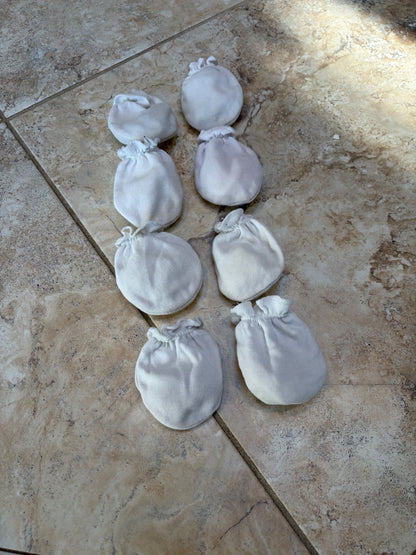 Newborn scratch mitts