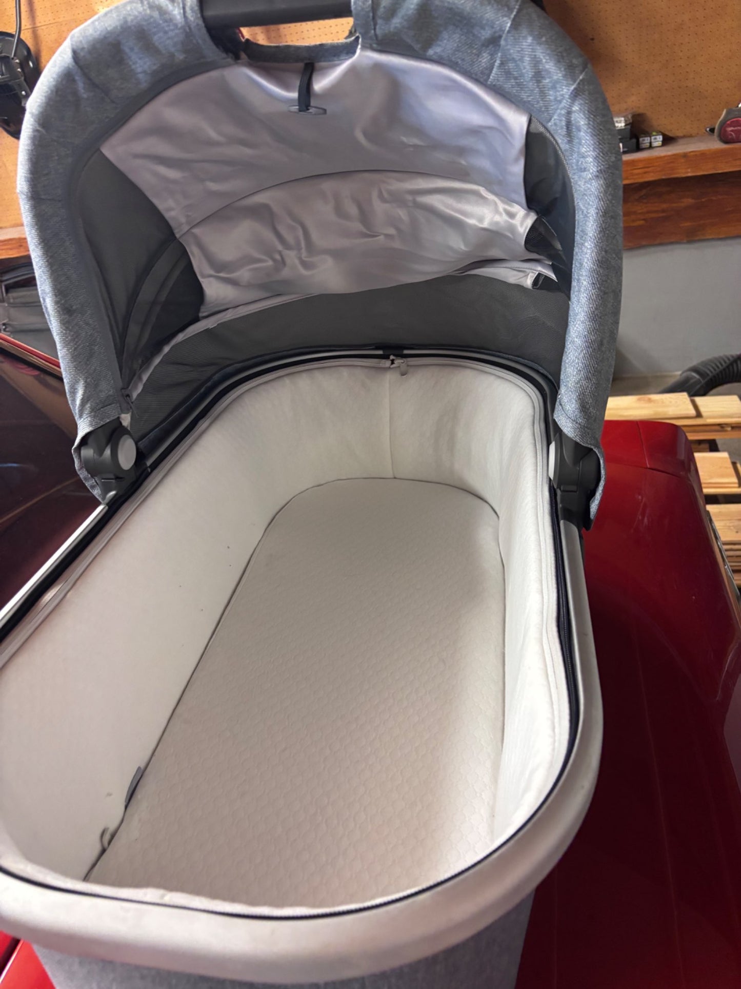 uppababy bassinet V2