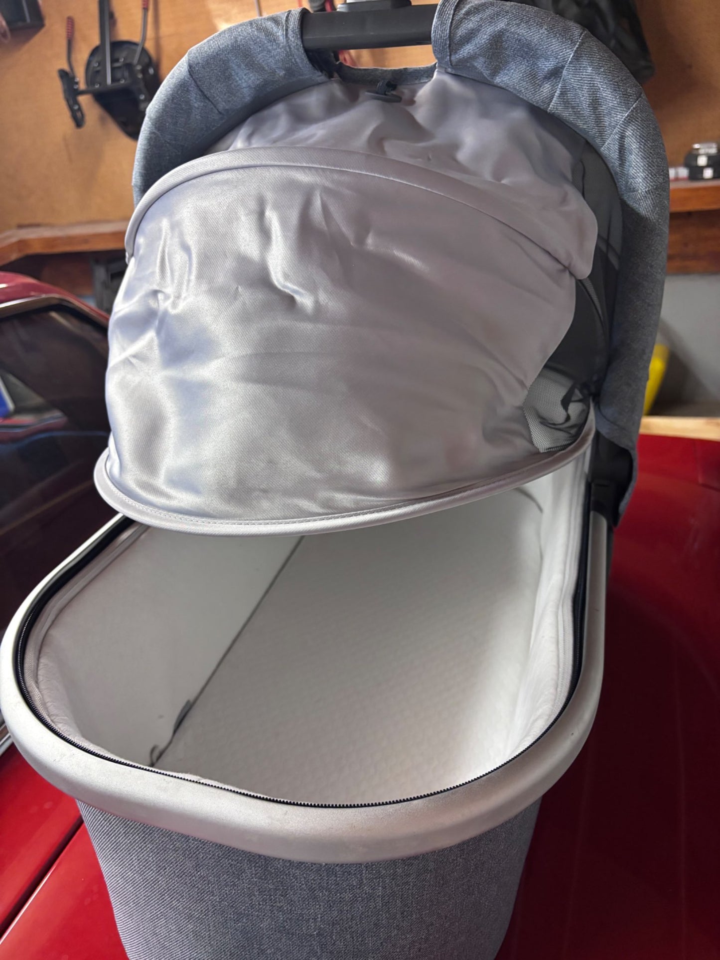 uppababy bassinet V2