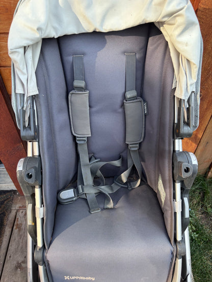 uppa baby vista V2 stroller