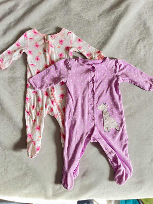 2 girls onesies, Kids 6 Month (3-6M)
