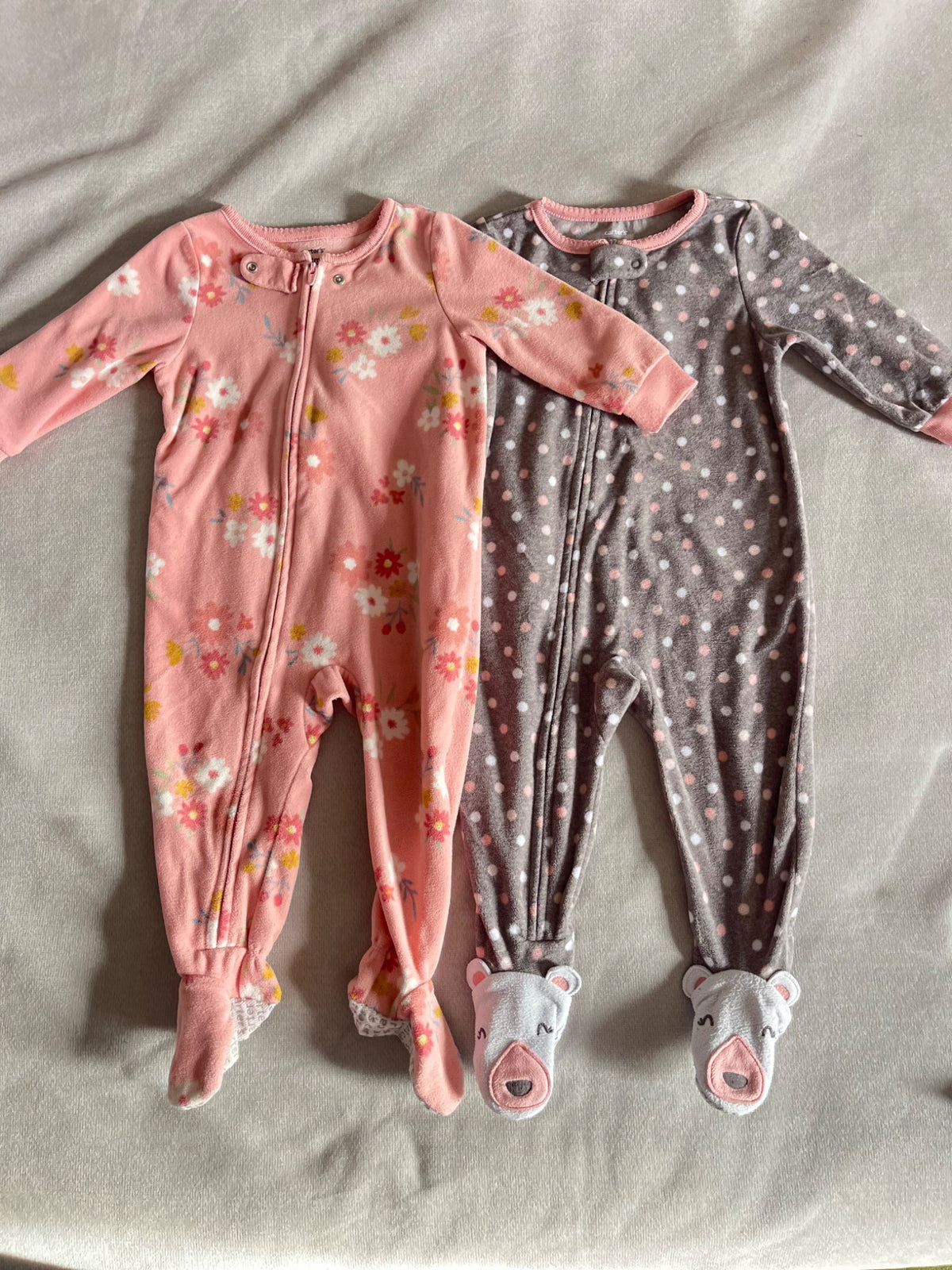 2 girls fleece onesies, Kids 12 Month (9-12M)