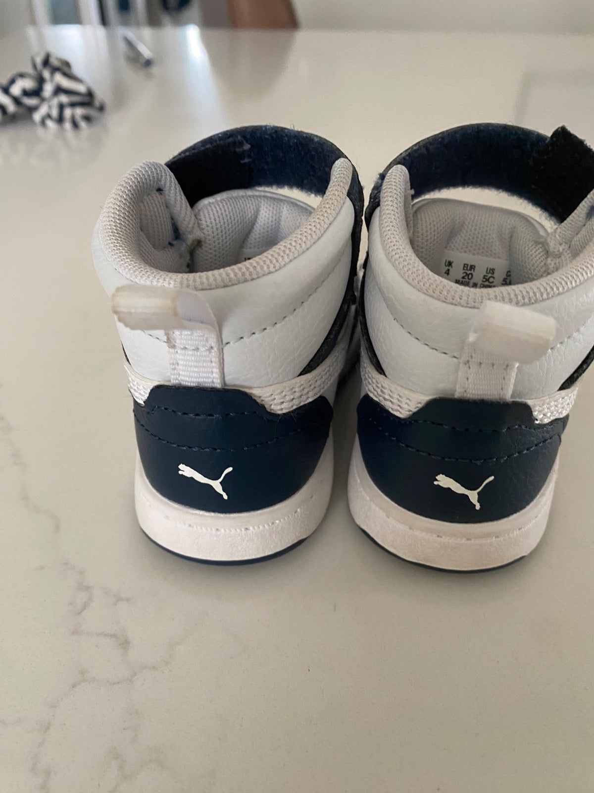 Puma toddler high top shoes size 5C, Shoes 5 (Walkers:12-24 mth)