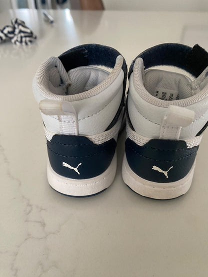 Puma toddler high top shoes size 5C, Shoes 5 (Walkers:12-24 mth)