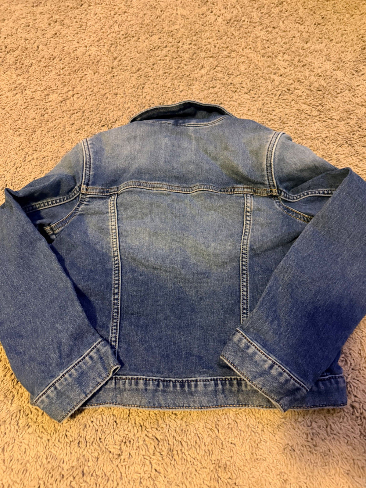 Gap denim jacket size L youth, Kids 12