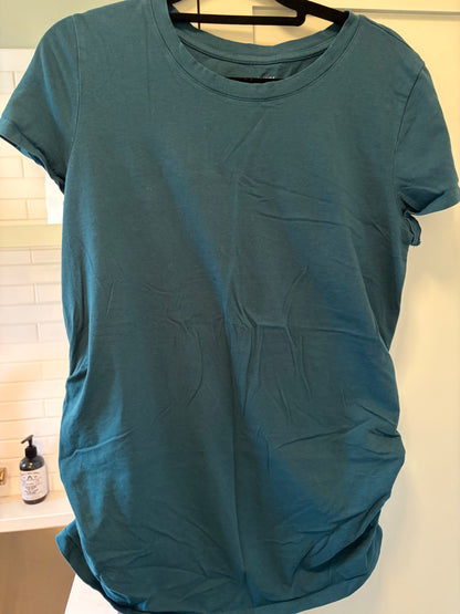 Turquoise Old Navy Maternity T Shirt , Maternity M (8-10)
