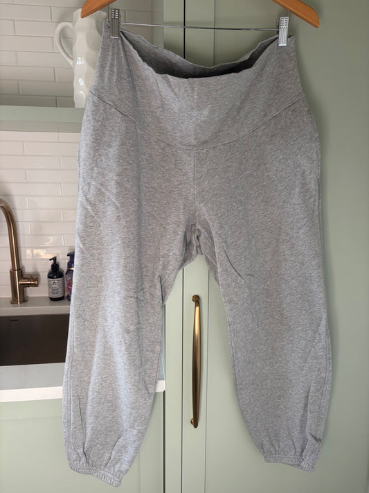 Old Navy Maternity Jogger Sweatpants, Maternity M (8-10)