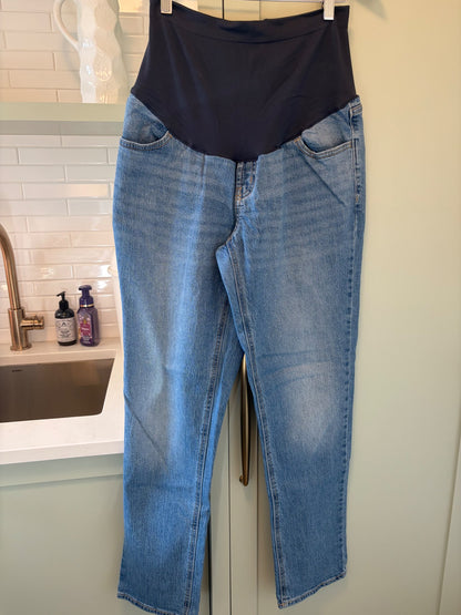 Old Navy Maternity Boyfriend Jeans, Maternity M (8-10)