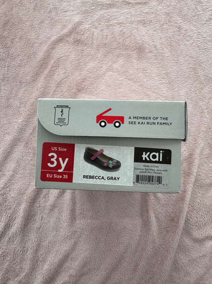 See Kai Run Mary Janes (size 3Y), Shoes 3 (Kids:4-8yr)