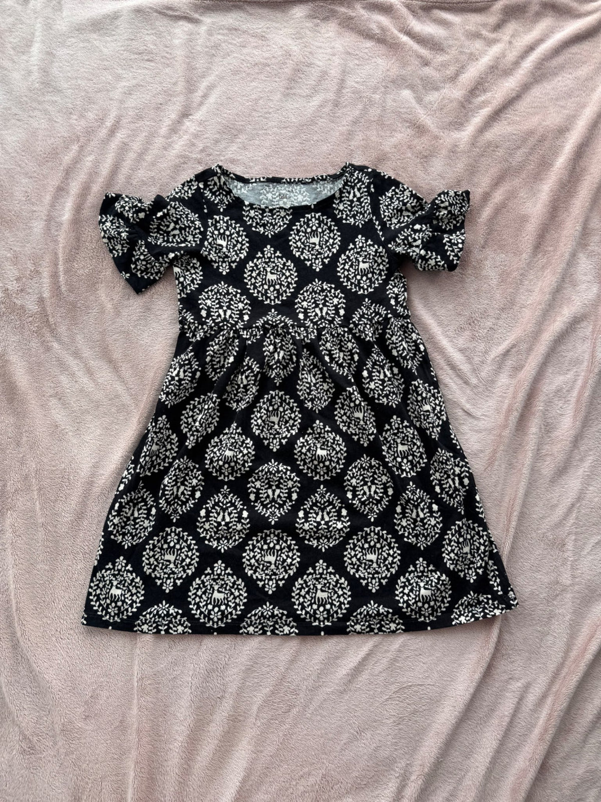 NWOT black Tea Collection dress (size 7), Kids 7