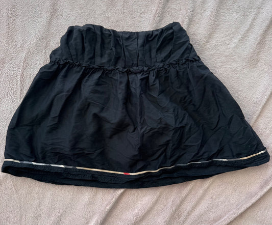 Black Burberry miniskirt (size 10), Kids 10