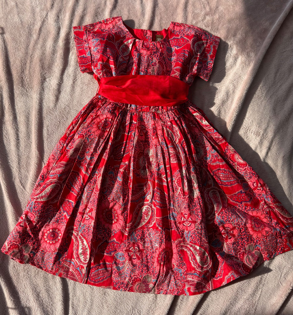 Tea collection holiday sash dress (size 8), Kids 8